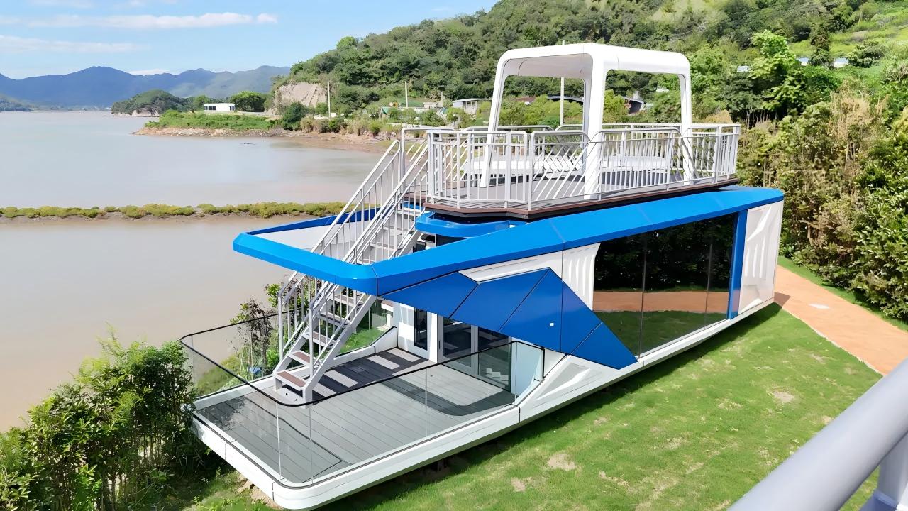 Both capsule house