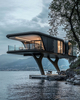 Special capsule house 